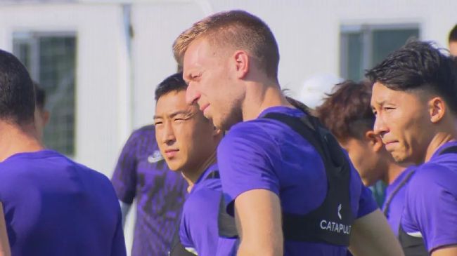 不过我的国米也不弱于对手，首回合对我们来说是一场重要的平局，而今晚我们创造出了更多的机会。